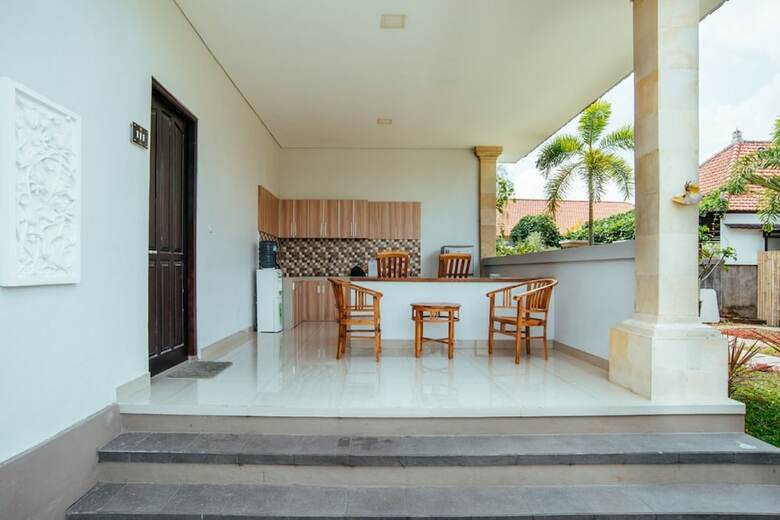 Bed & Breakfast Adil Villa And Resort