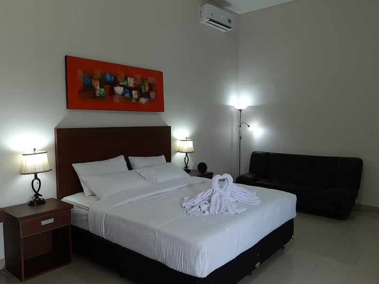 Bed & Breakfast Adil Villa And Resort
