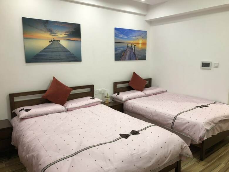 Nanjing Weibao Home Apartment