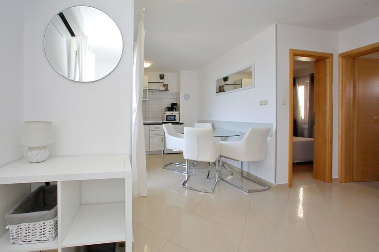 Apartments Nina