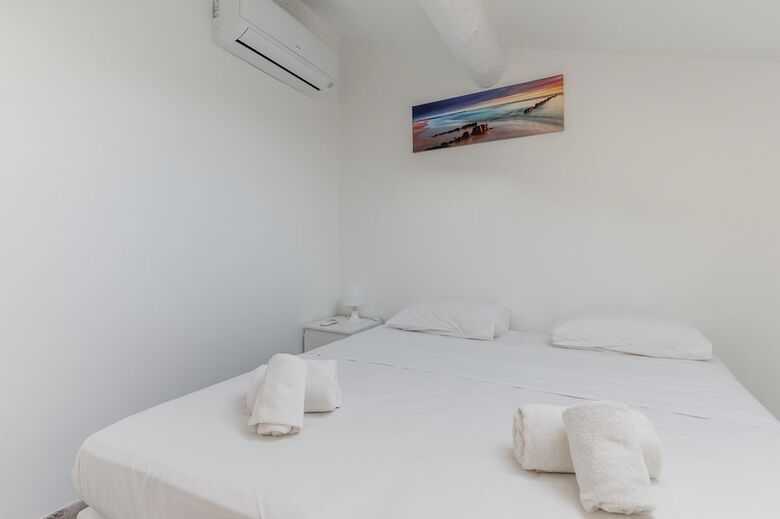 Apartamento Nice Two Bedroom Suquet