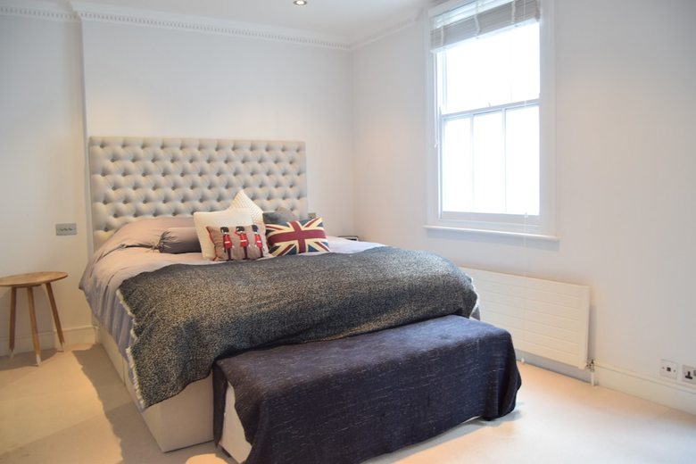 Kensington 2 Bedroom Property