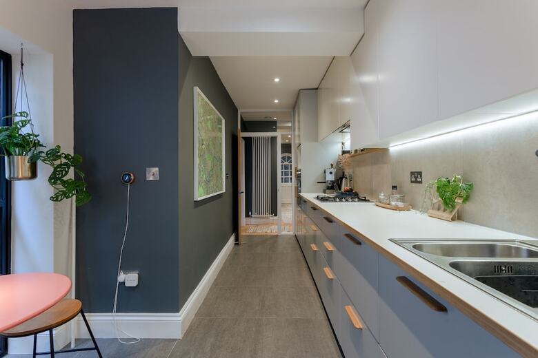 Modern 2 Bedroom Garden Apartment In West Hampstead