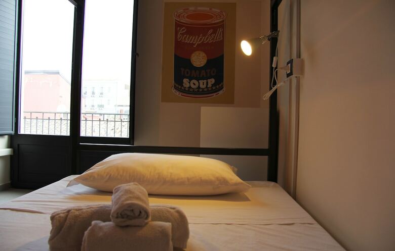 Bed & Breakfast Urban Pop Hostel & Bnb