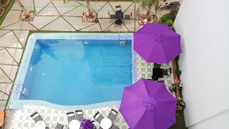 Oyo 947 Lana Hotel