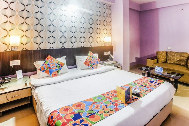 Hotel Fabexpress Royal Residency I