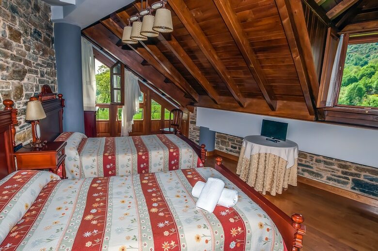 Hotel El Capricho De Josana