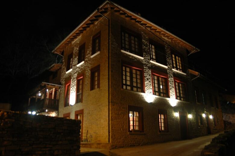 Hotel El Capricho De Josana