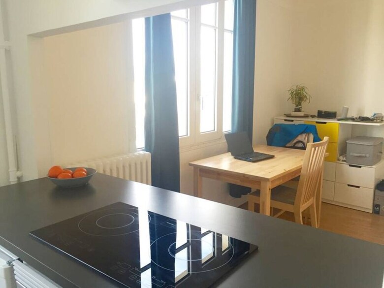 Apartamento Modern Studio Near Montmartre 18th Arrondissement