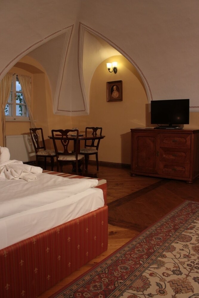 Pension Penzi�n Cosmopolitan Ii.