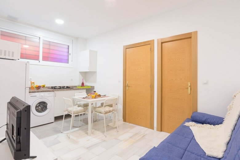 Hostal Ol� Hostels Malaga Zambrano