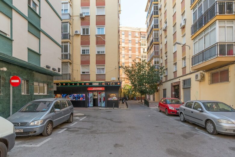 Hostal Ol� Hostels Malaga Zambrano