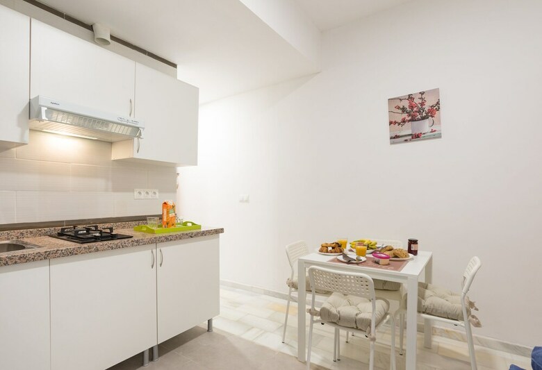 Hostal Ol� Hostels Malaga Zambrano