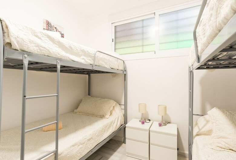 Hostal Ol� Hostels Malaga Zambrano