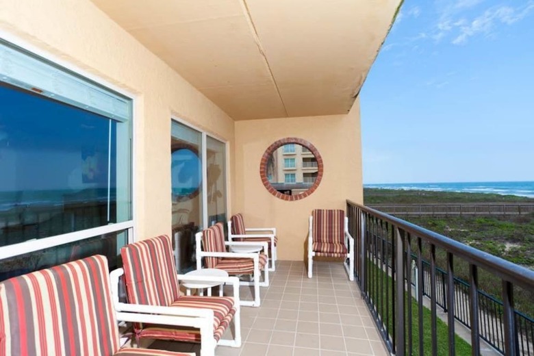Suntide II Condominium 203
