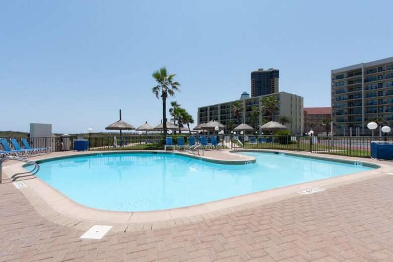 Saida Royale Condominium Penthouse 9154