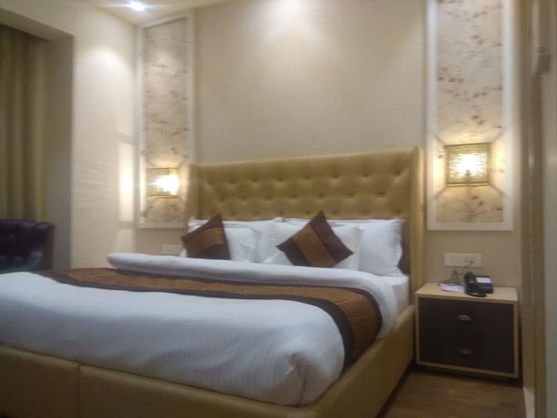 Csjs Inn By Krishna Group Of Hotels