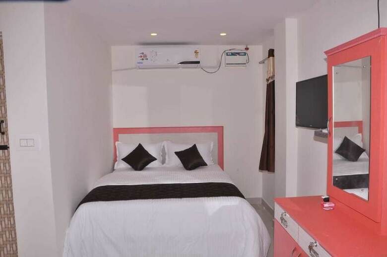 Hotel Ulo R2 Banquet And Room