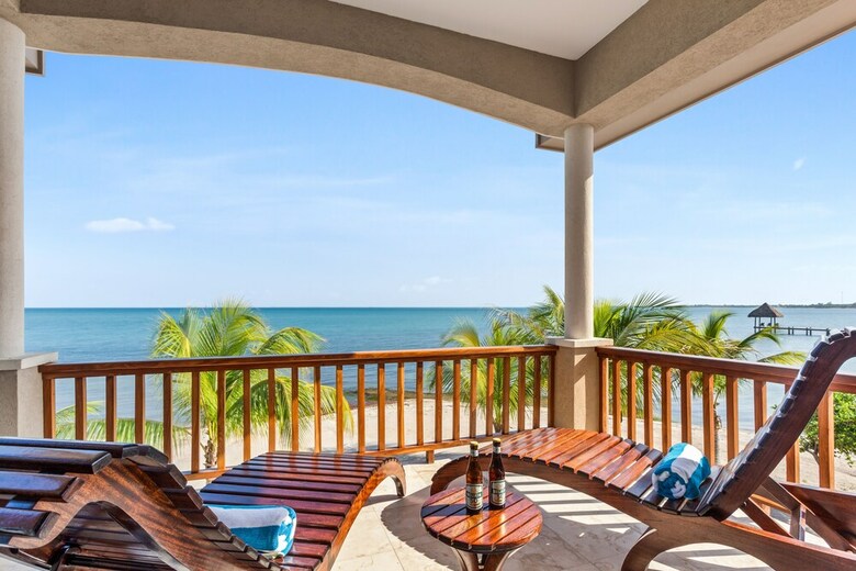 Sirenian Bay Resort & Villas