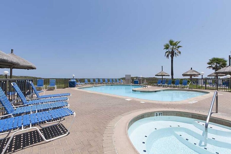 Saida I Condominium 401