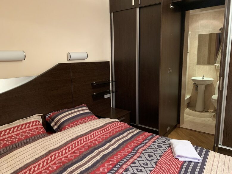 Hostal Lotus Hostel