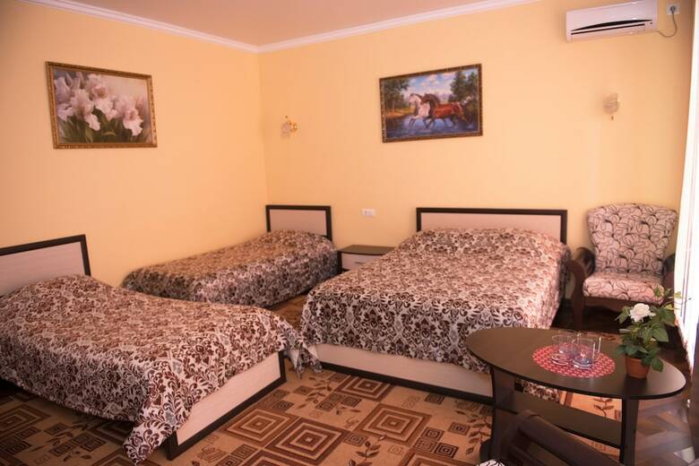 Siyanie Hotel