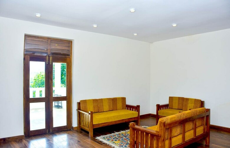 Hotel Tea Queens Bungalow