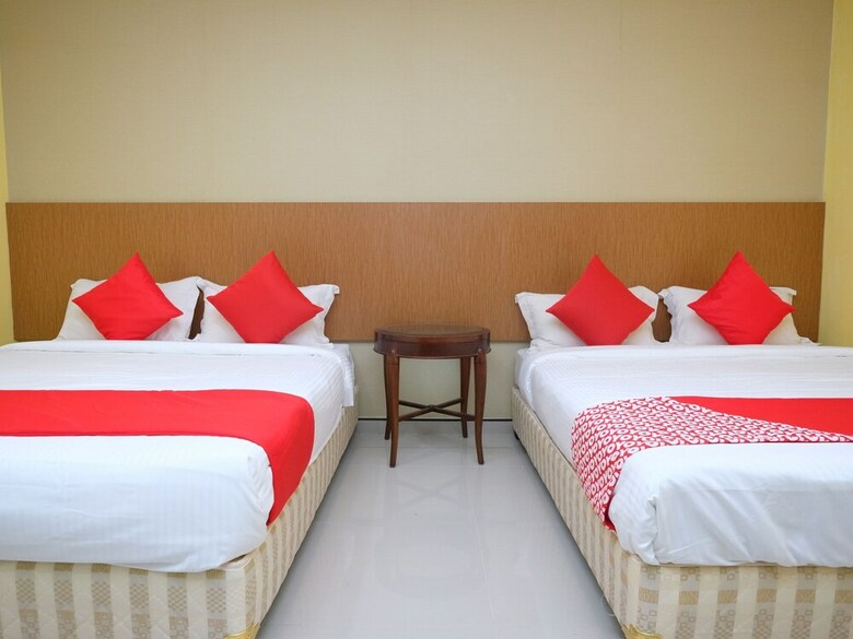 Oyo 653 Green World Hotel
