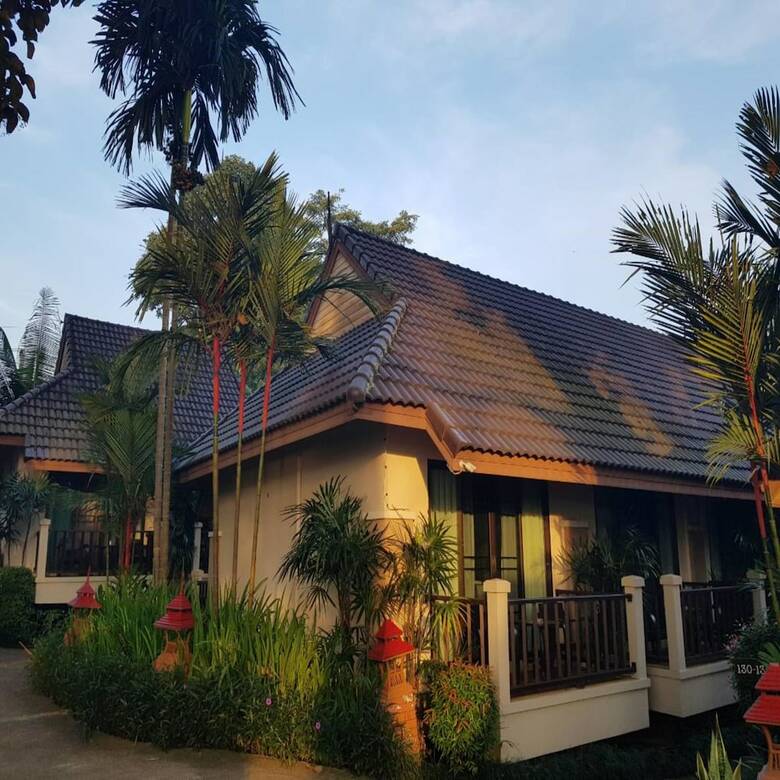 Chiangkhong Teak Garden Riverfront Hotel