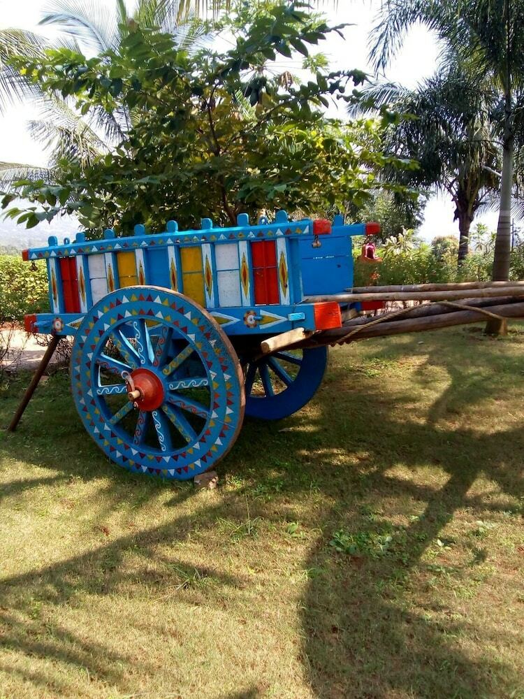 Hotel Megh Malhar Agro Tourism