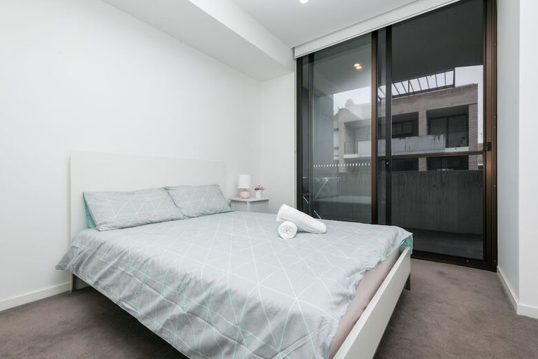 Spacious Bright Apartment