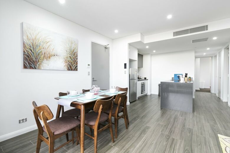 Apartamentos High-end Riverside Home