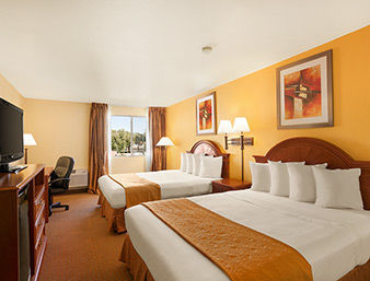 Hotel Quality Inn And Suites Downtown