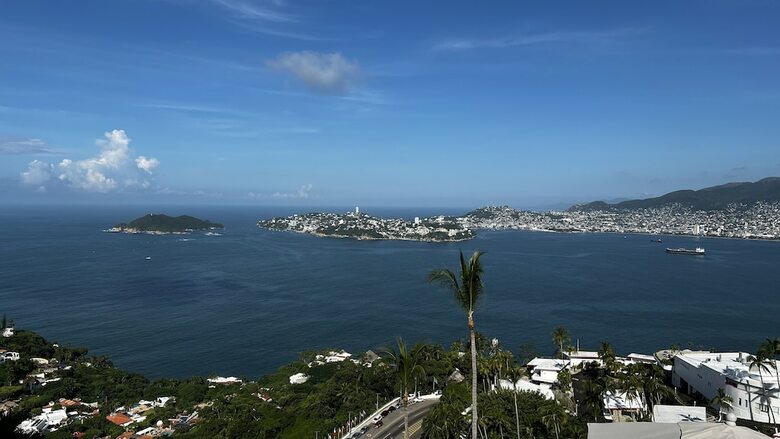Hotel Las Brisas