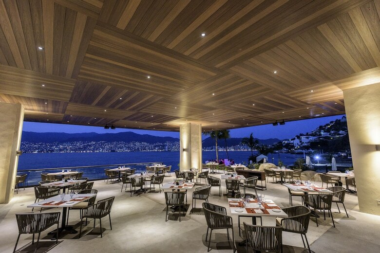 Hotel Las Brisas