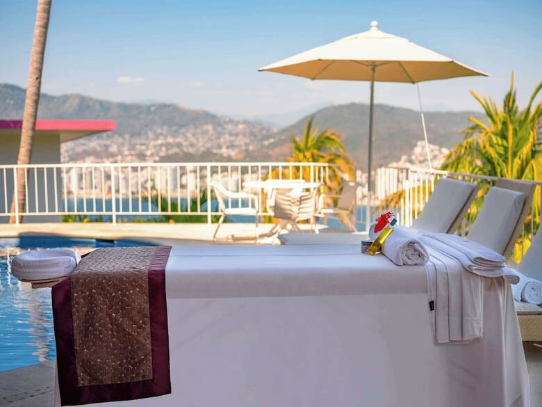 Hotel Las Brisas