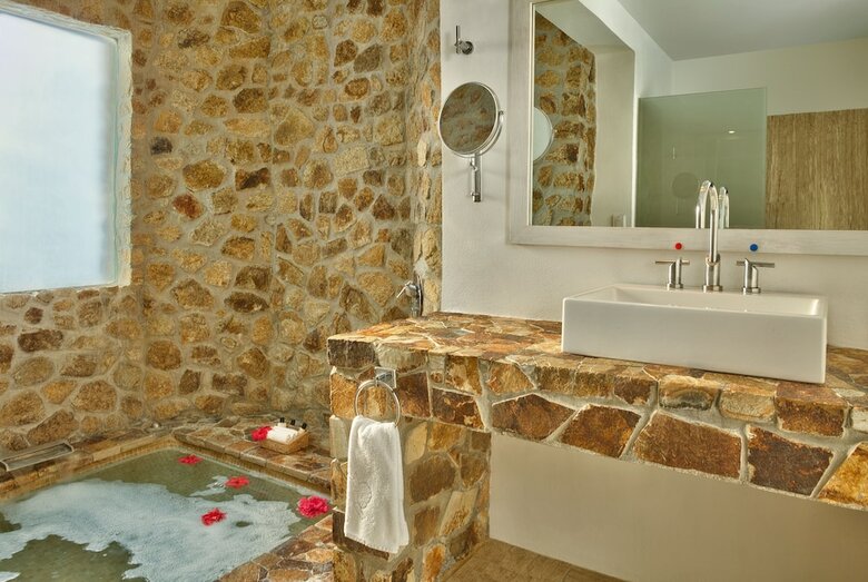 Hotel Las Brisas