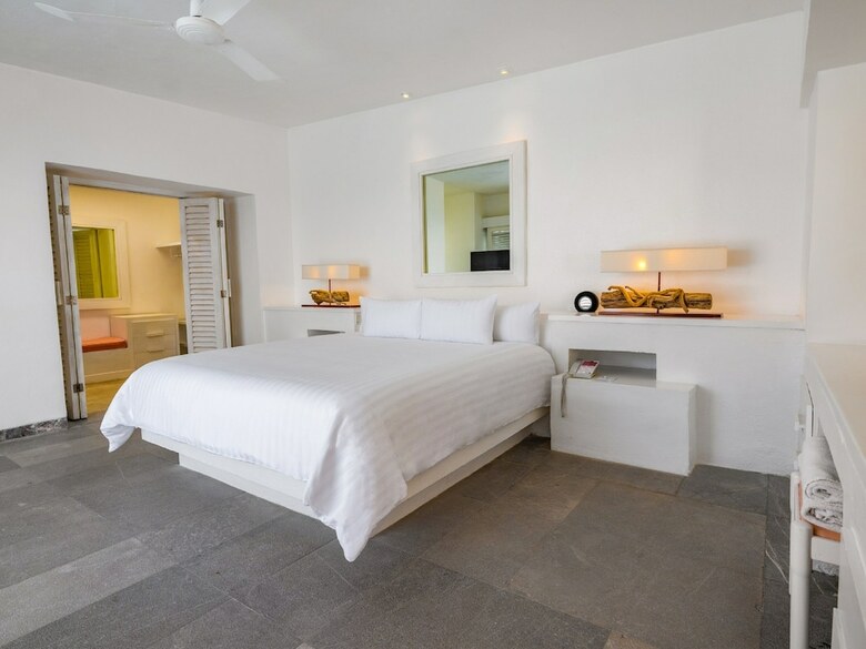 Hotel Las Brisas