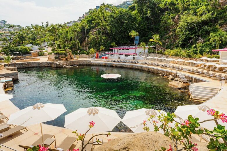 Hotel Las Brisas