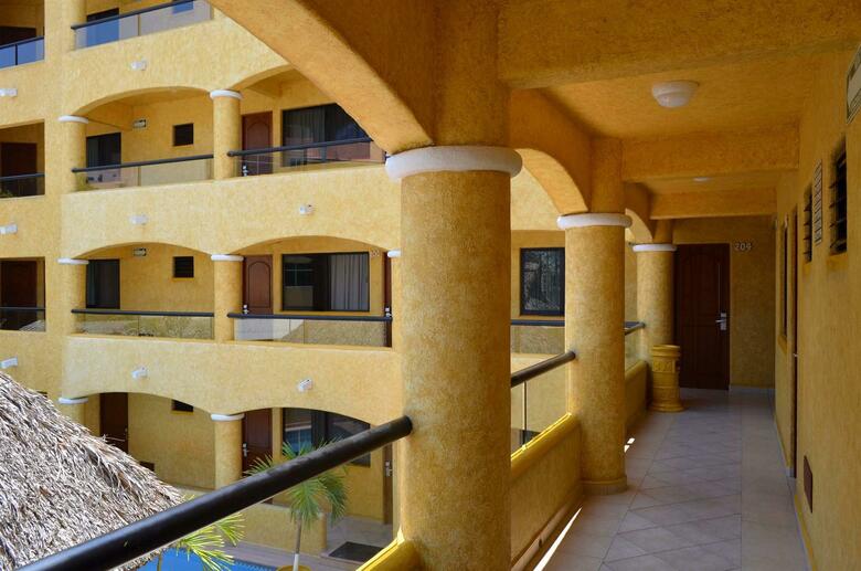 Hotel Villas La Lupita