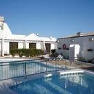 Apartamentos La Laguneta