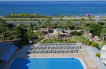 Hotel Beach Club Doganay