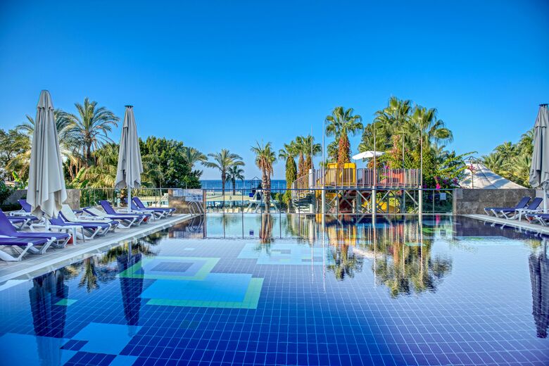 Hotel Aska Buket