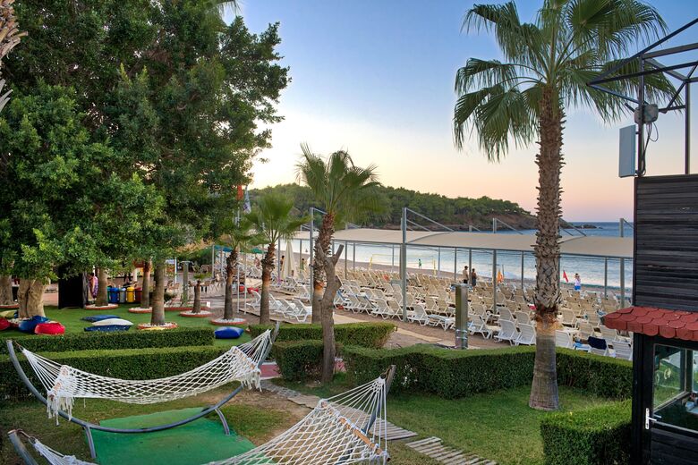 Hotel Aska Buket