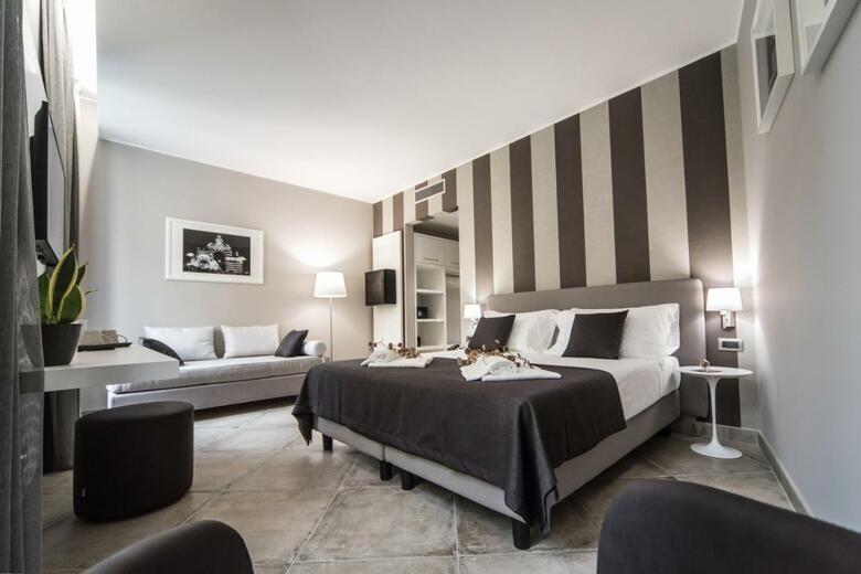 Hotel Etnea 454   Catania Luxury Rooms