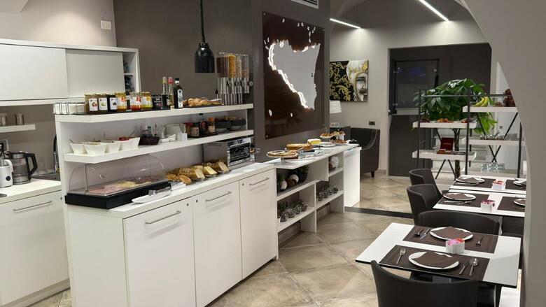 Hotel Etnea 454   Catania Luxury Rooms