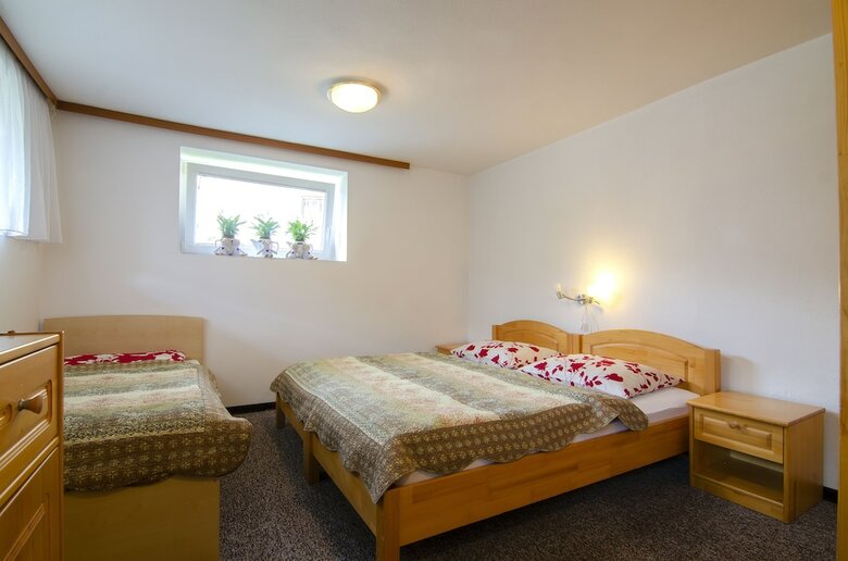 Hotel Apartments & Rooms Banich