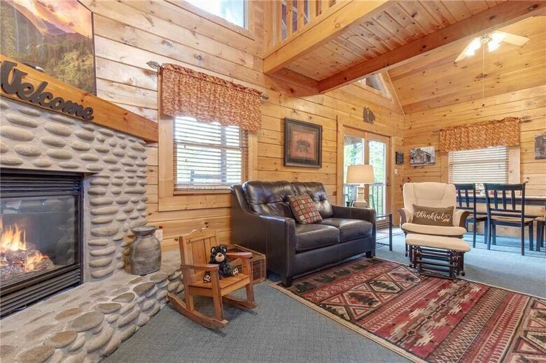 Hibernation Station - Three Bedroom Cabin