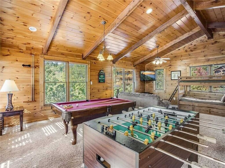 Heavens View - Two Bedroom Cabin
