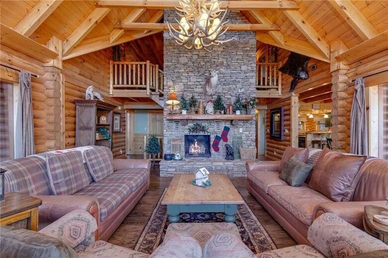 Lookout Lodge - Five Bedroom Cabin